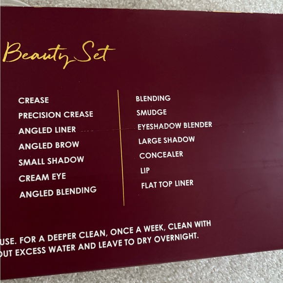 Viral Bling Rhinestone 30 Piece Make Up Brushes Set - Picture 9 of 10